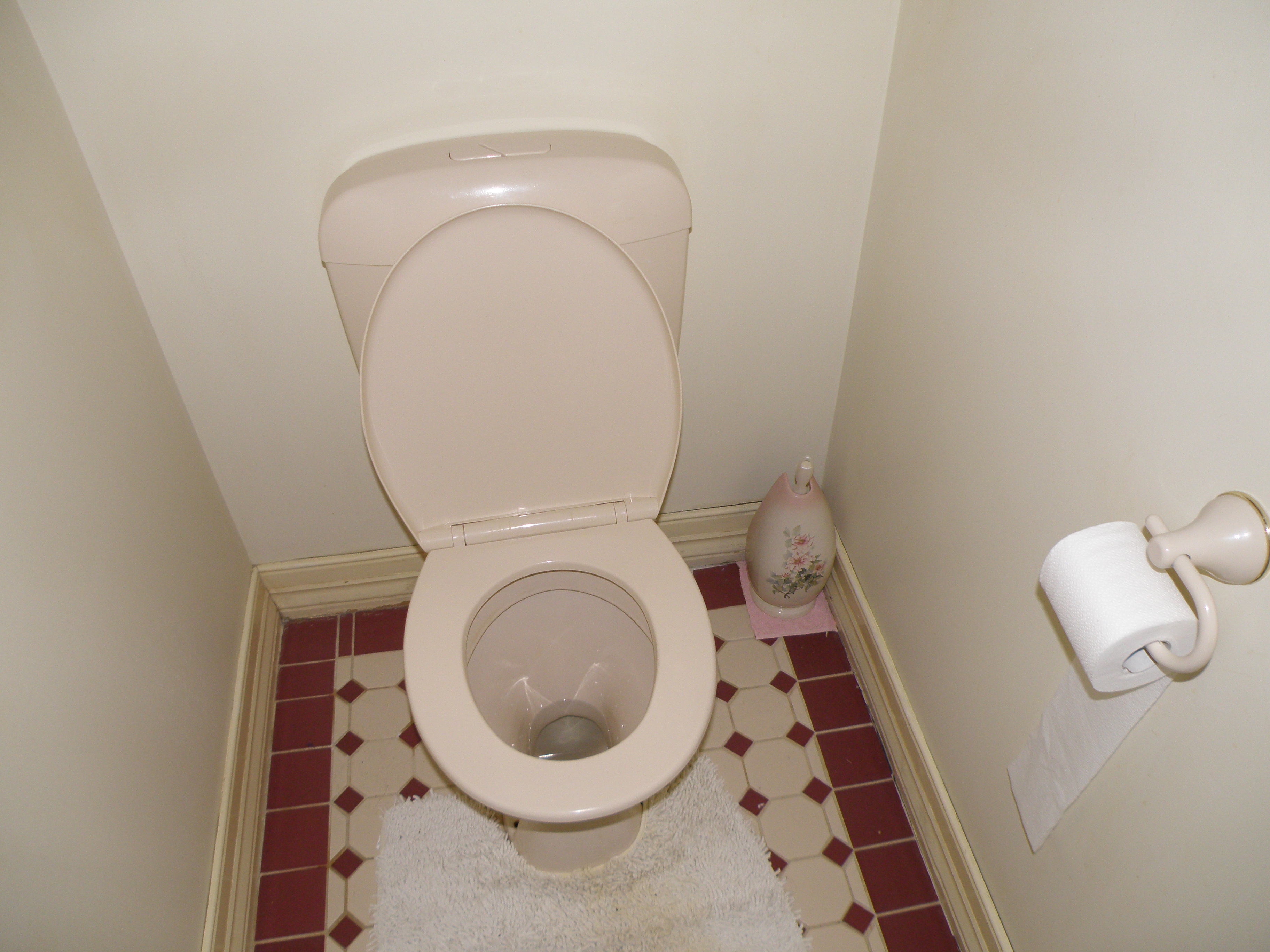 How to Discover Quirky British Vocabulary: Unraveling the British Term for Toilet
